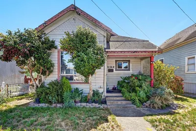 156 Elm Street