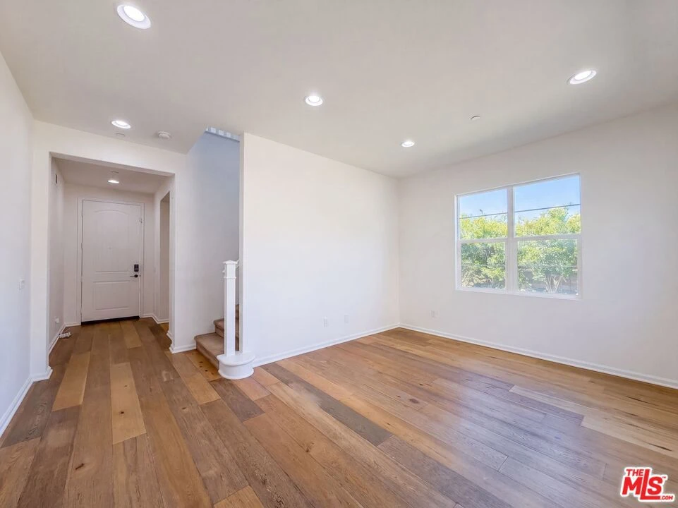 Interior 2