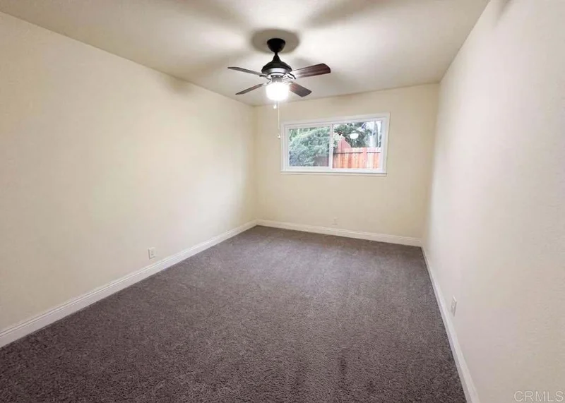 2605 Waterton Way photo 2