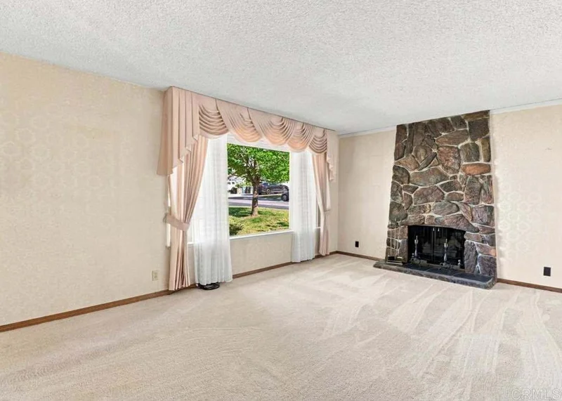 4631 Oakbough Way photo 2