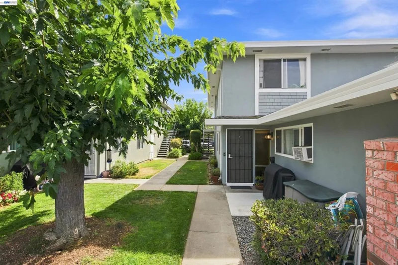 Photo 2 of 4747 Capay Dr 2
