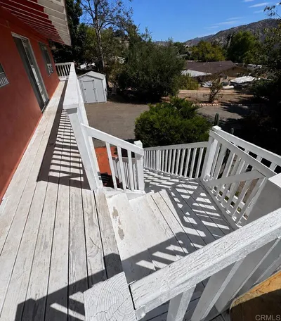 11556 Bridle Path Lane photo 2