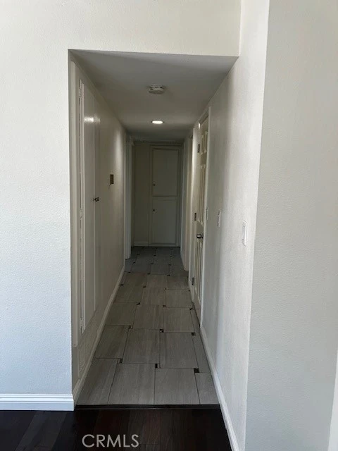 Interior 4