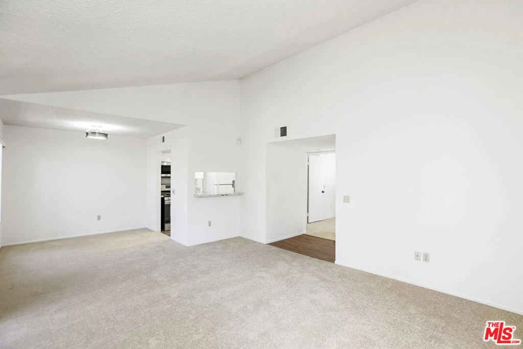 Interior 2