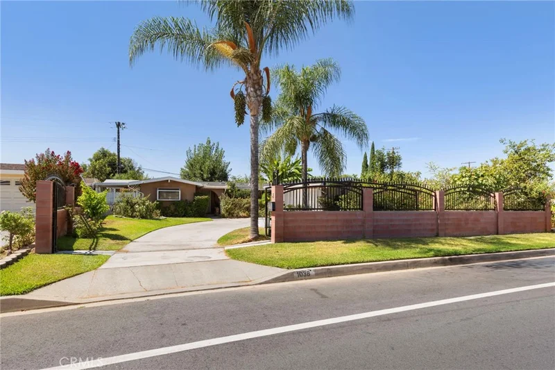 1038 E Walnut Creek Parkway, West Covina, CA 91790
