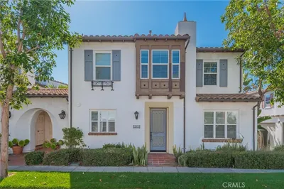 255 N Santa Maria Street