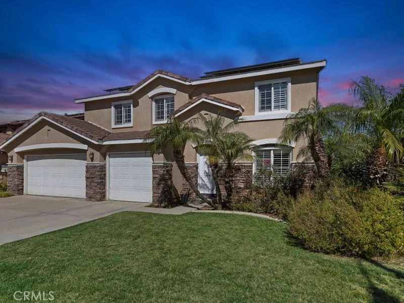 825 Derby, Corona, CA 92882