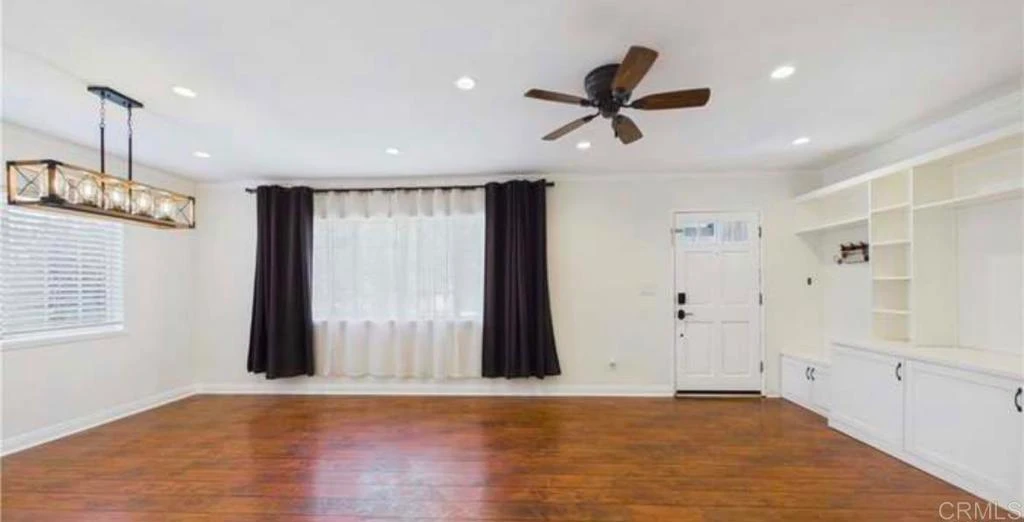 Interior 2