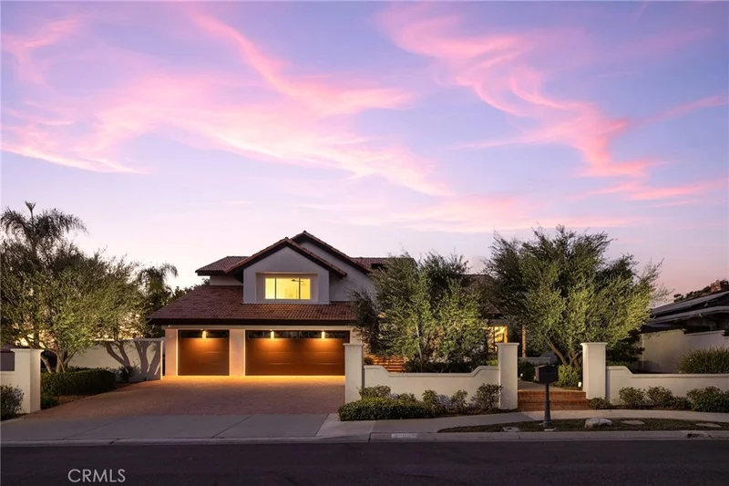 24891 Buckskin Drive, Laguna Hills, CA 92653