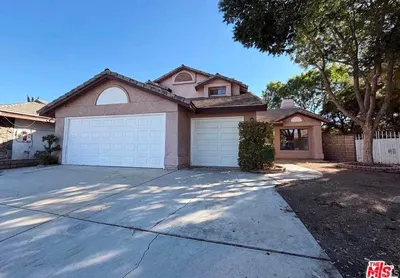 3164 Gingerwood Ln, Lancaster, CA 93536
