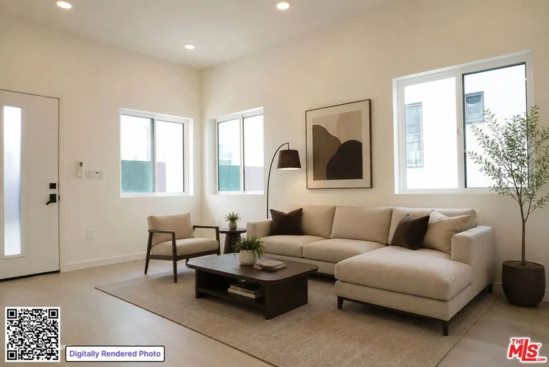 Photo 2 of 1515 S Hayworth Avenue 6