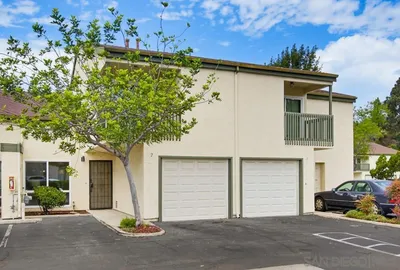 7200 Melody Lane 2, La Mesa, CA 91942