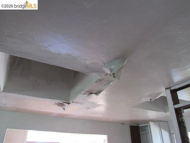 Interior 3