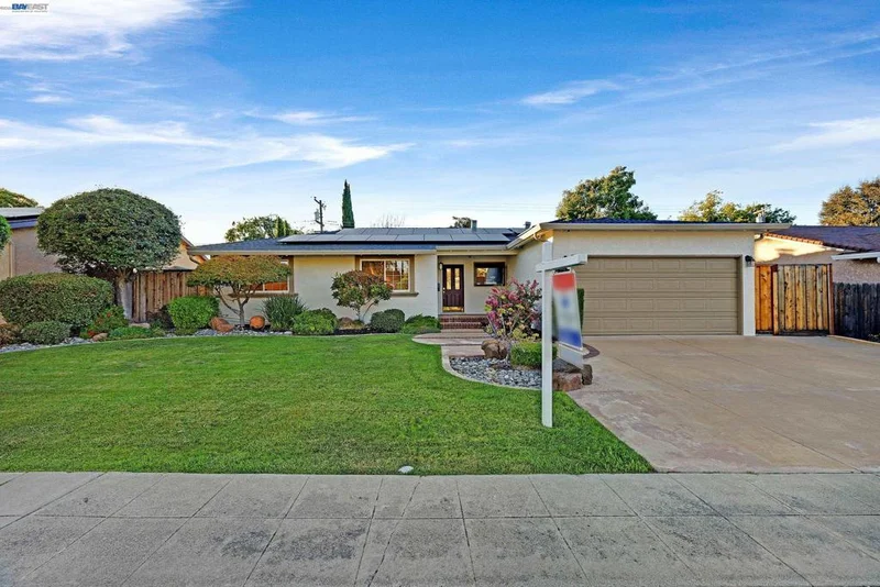 7581 Brighton Dr, Dublin, CA 94568