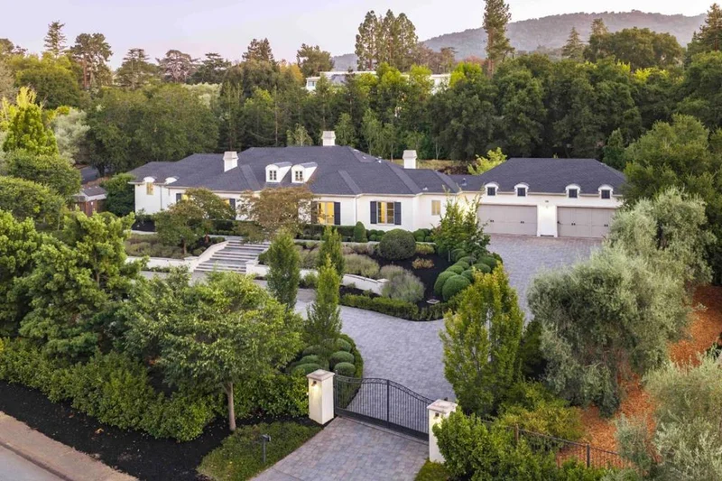 1700 Esberg Road, Los Altos, CA 94024