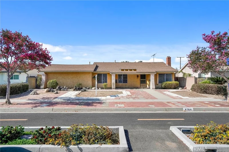 9704 Mines Avenue, Pico Rivera, CA 90660