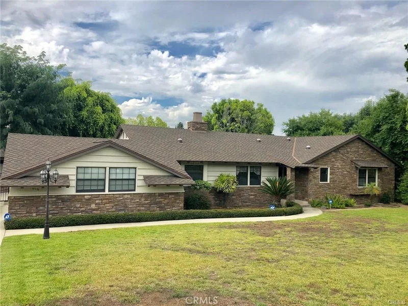 916 W Donington Street, Glendora, CA 91741