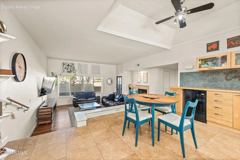 3162 Darby Street 110, Simi Valley, CA 93063