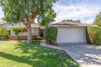 207 Sunset Avenue, Sunnyvale, CA 94086