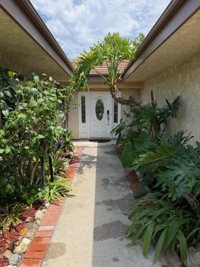 11651 Poplar Street, Loma Linda, CA 92354