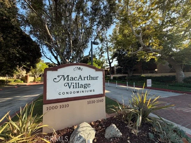 1000 W Macarthur Boulevard 84, Santa Ana, CA 92707