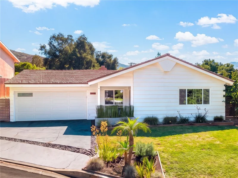 460 Mount Carmel Drive, Glendale, CA 91206