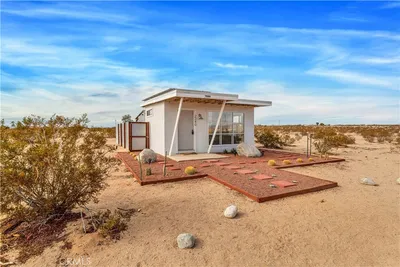 2240 Bluegrass Avenue, 29 Palms, CA 92277