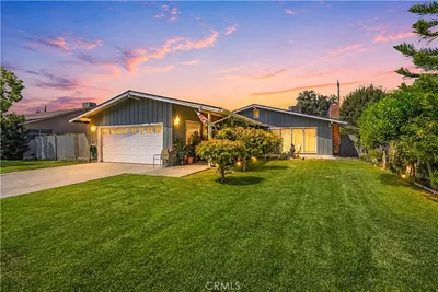1101 S Mountain Street, Visalia, CA 93277