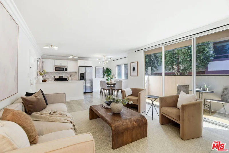 8358 Manitoba Street 8, Playa Del Rey, CA 90293