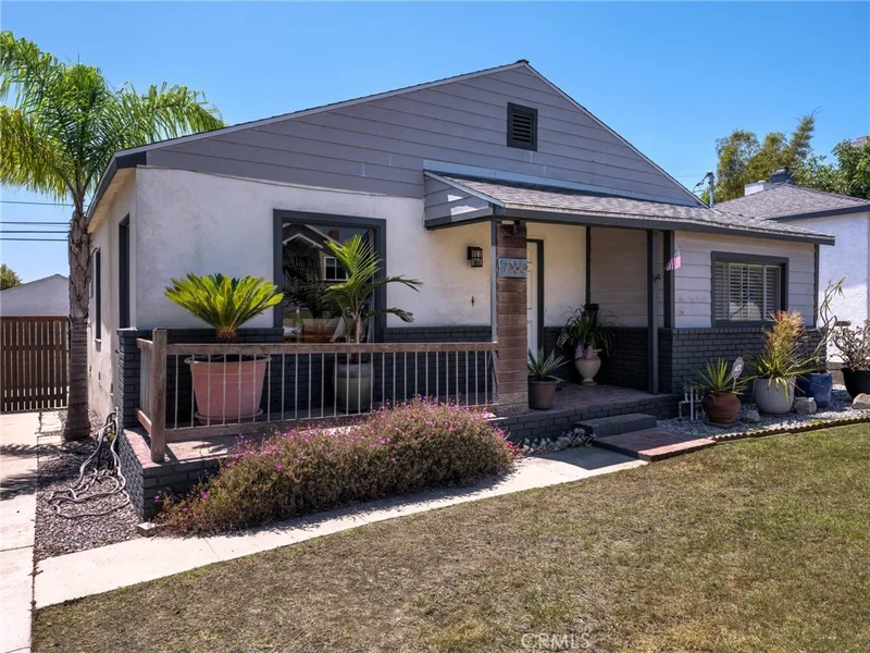 Photo 2 of 7380 W 85th Street