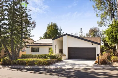 21975 Trailway, Lake Forest, CA 92630