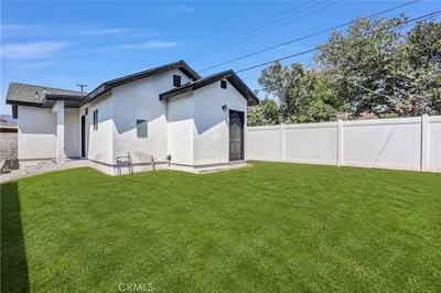 9983 Vernon Ave B, Montclair, CA 91767