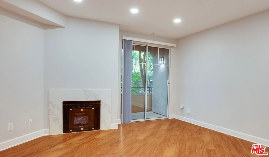 Interior 1