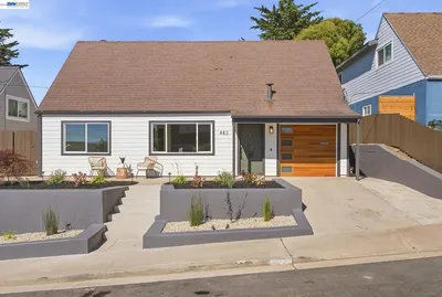 483 Heathcliff Dr, Pacifica, CA 94044