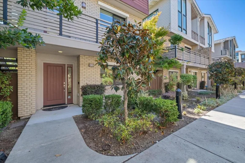 410 Gene Court, Palo Alto, CA 94306