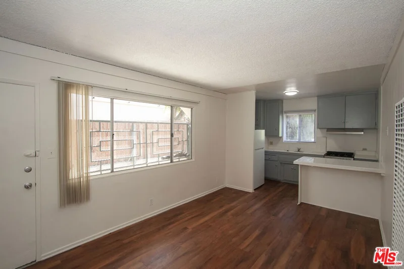 Photo 2 of 11521 Rochester Avenue 1