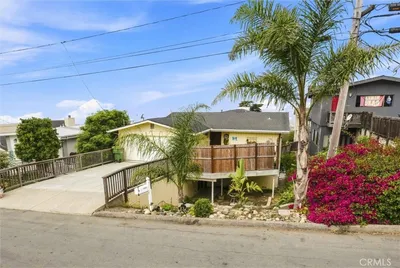 2481 Nutmeg Avenue, Morro Bay, CA 93442