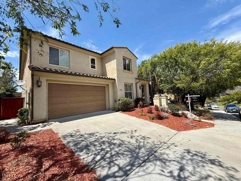 Photo 2 of 2750 Dove Tail Dr