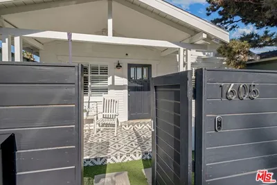 1605 Cabrillo Avenue, Venice, CA 90291