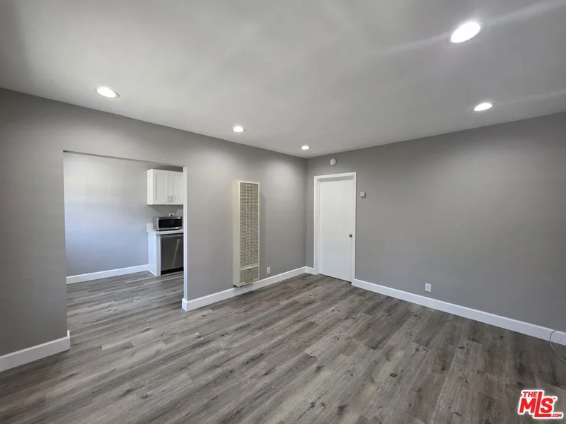 1430 Franklin Street E, Santa Monica, CA 90404