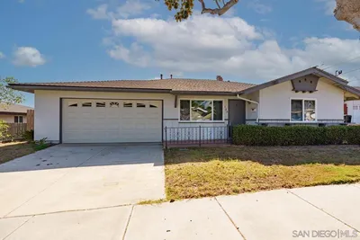 133 Cregar Street, Oceanside, CA 92054