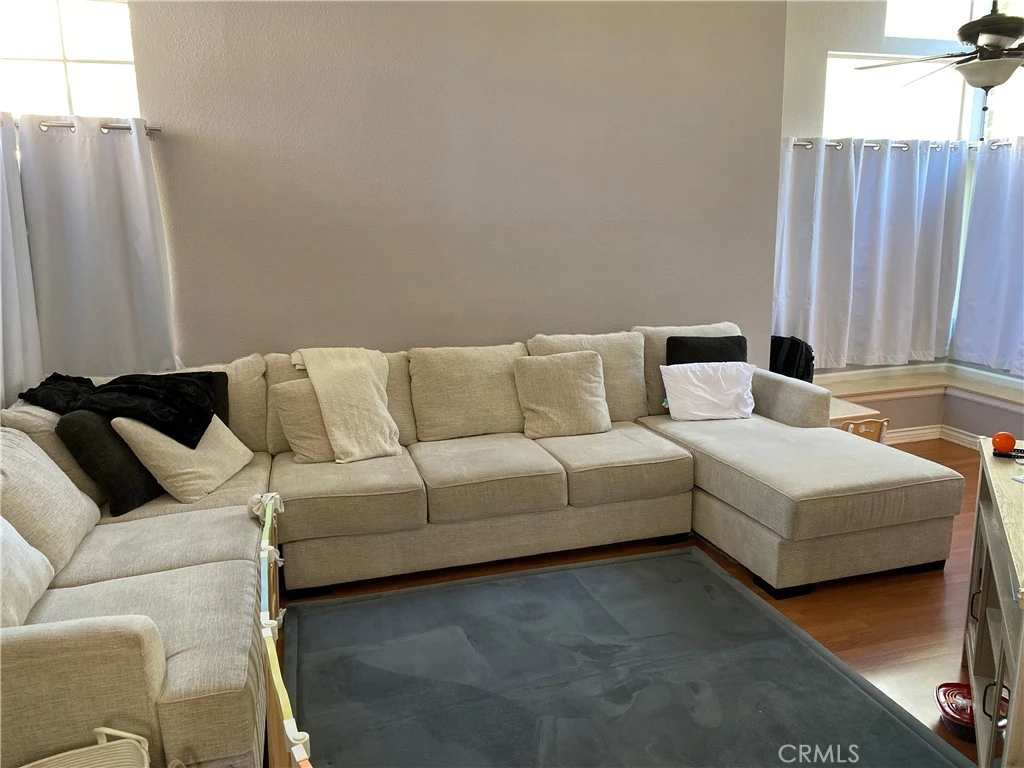Interior 2