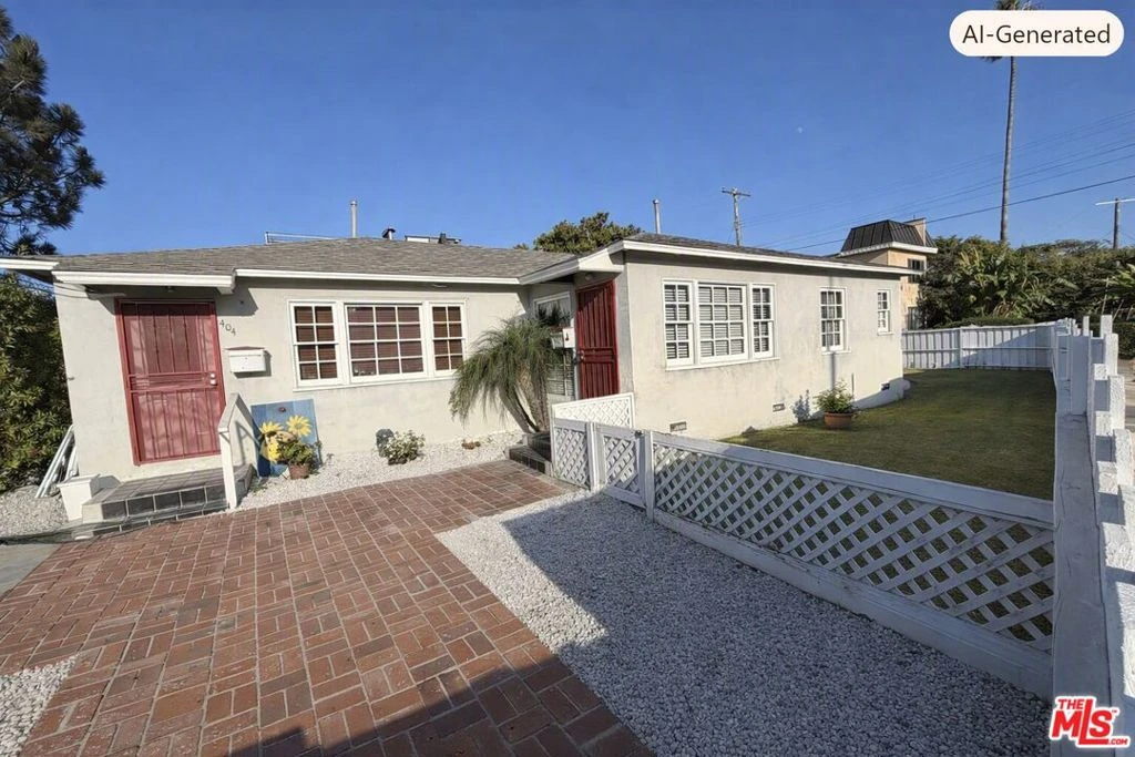 Interior 4
