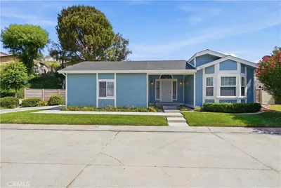 20147 Crestview Drive, Canyon Country, CA 91351