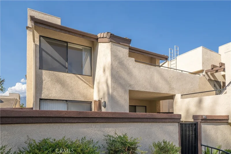Photo 2 of 416 N Imperial Avenue 27-E