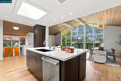 859 Mountain View Dr, Lafayette, CA 94549