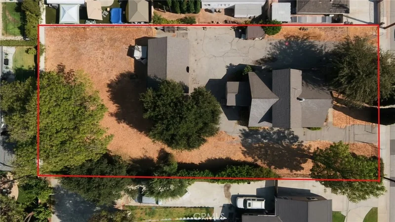 Photo 2 of 1619 S Glendora Avenue