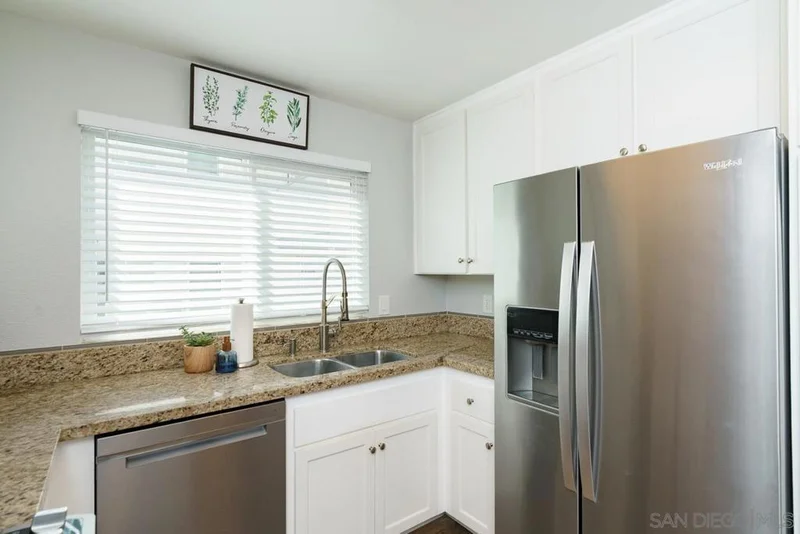 Photo 2 of 10760 N Magnolia Avenue B7