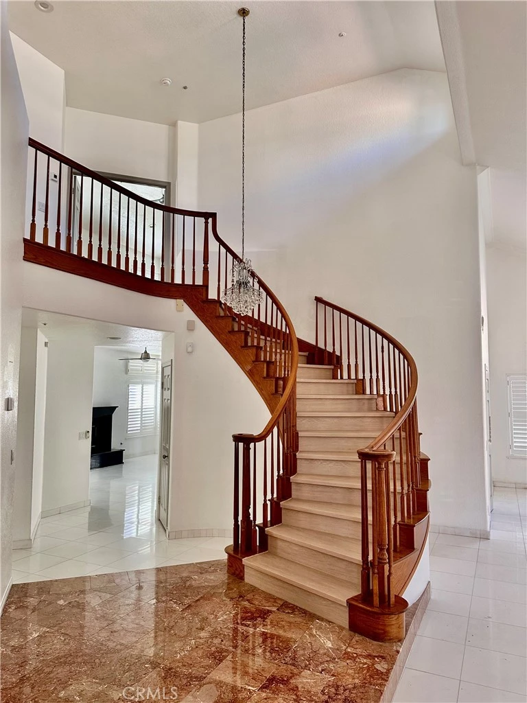 Interior 2