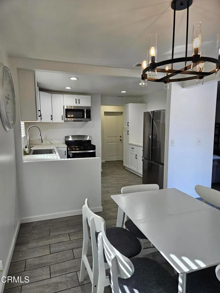 Photo 2 of 1235 1241 Clavel Avenue